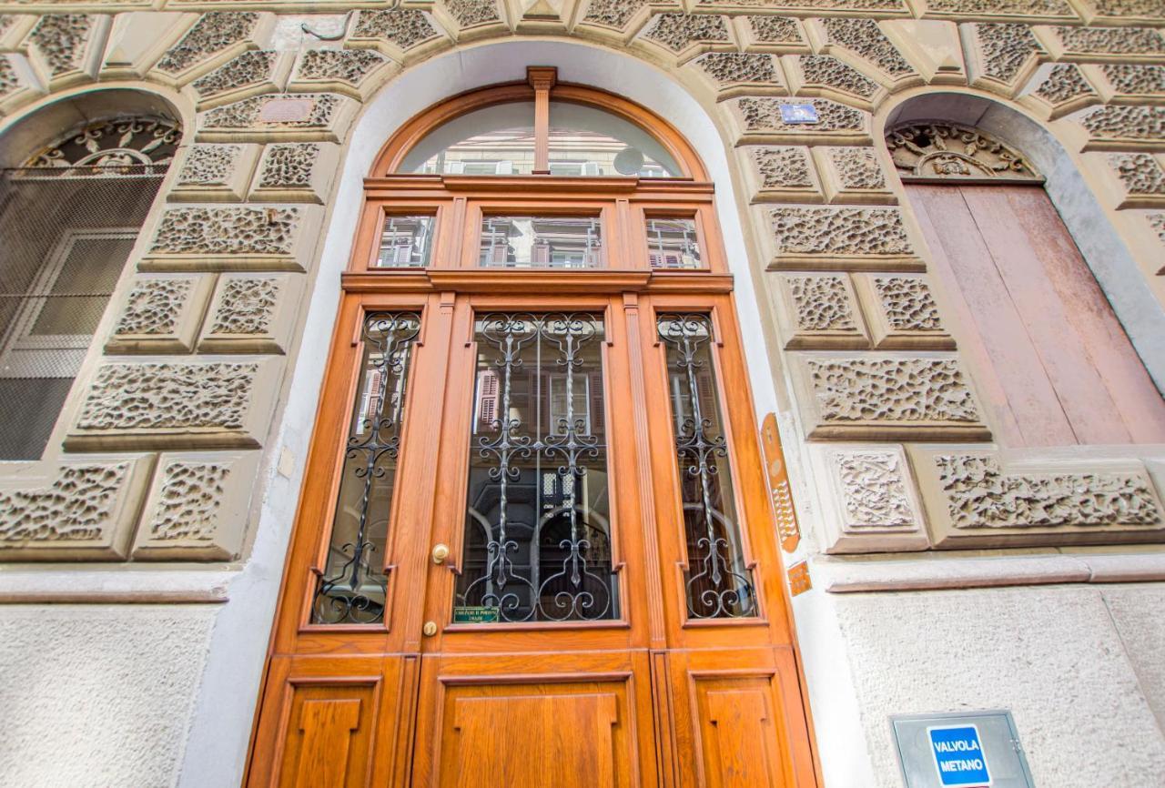 Casa Vacanze Al Teatro Τεργέστη Εξωτερικό φωτογραφία